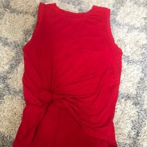 Red pocket tank